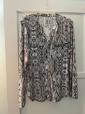 Snake Print Long-Sleeve Blouse - Black & White